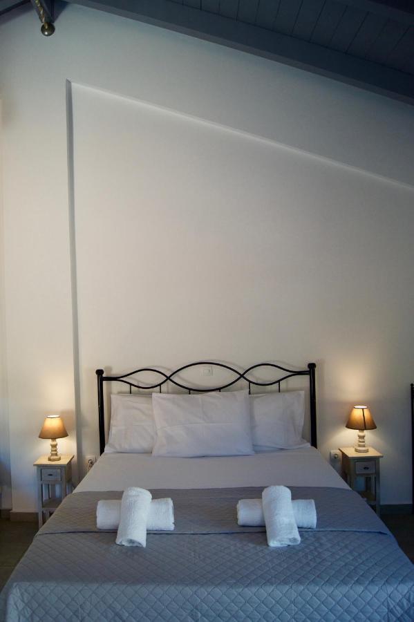 Throisma Studios With Private Pool & Parking Asos Dış mekan fotoğraf